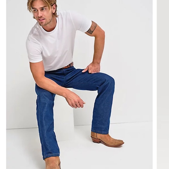 Wrangler Other - 5/$25 Men’s Wrangler Cowboy Cut Jeans